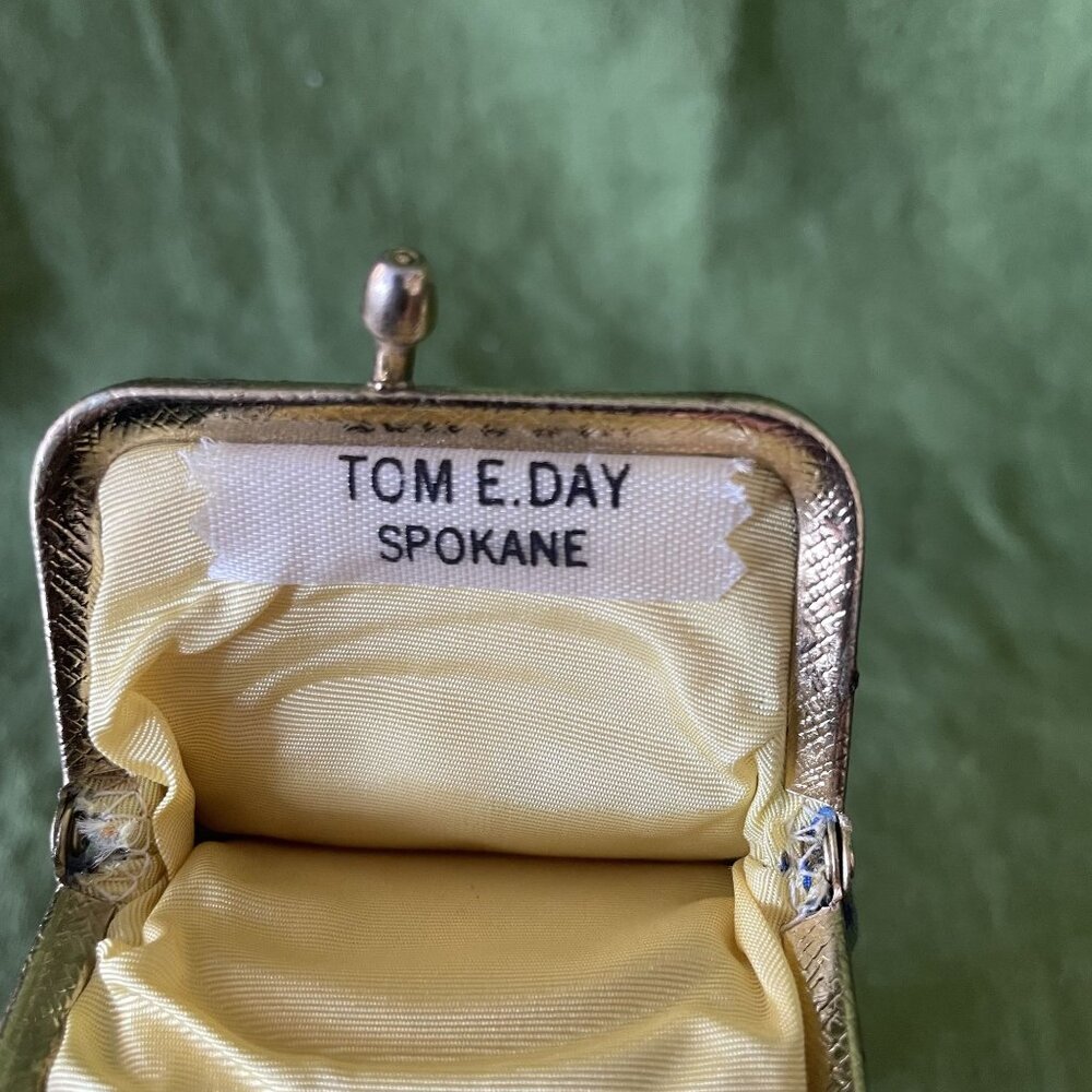 Vintage Tom E. Day Spokane Hawaiian Eyeglass Case With Metal Clasp - Picture 3 of 6